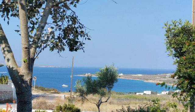 Krotiri House. Bellavista mare. Indoor parking.