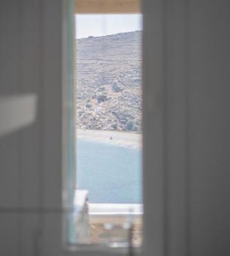Kyon Beach Suites Kythnos in Kithnos