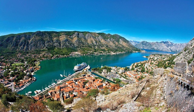 La Dolce Vita II❤️ of UNESCO Kotor Luxury 1BR place experience Medieval magic