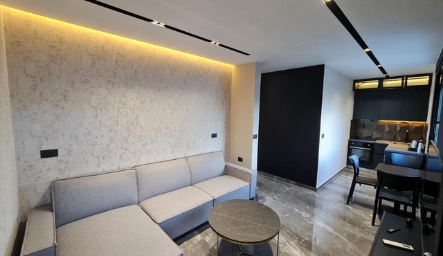 La Mirage Apartment 02