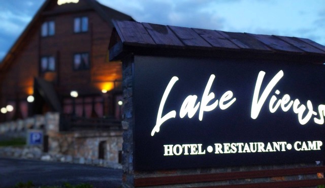 Lake Views Hotel contains 10 units