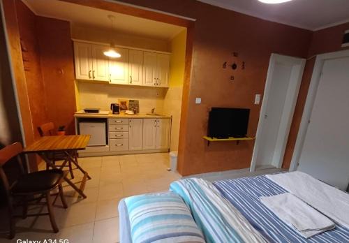 Lakea Apartments