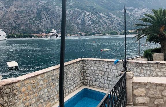 Large Luxury Waterfront Villa 500m2 with Private Pool and Private Beach for 15 People in Kotor