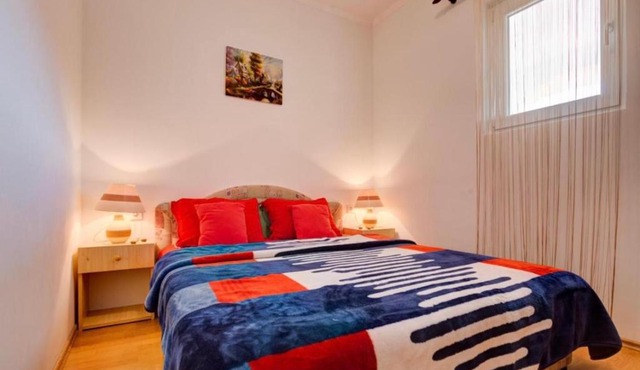 Lazarus Bigova apartments
