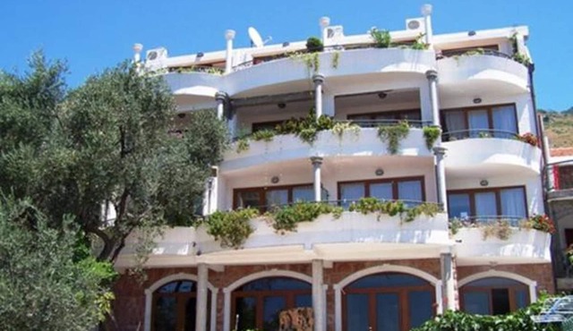 Levantin Inn 1-3 Room N3 Sea Side