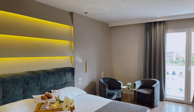 Light Hotel in Tirana