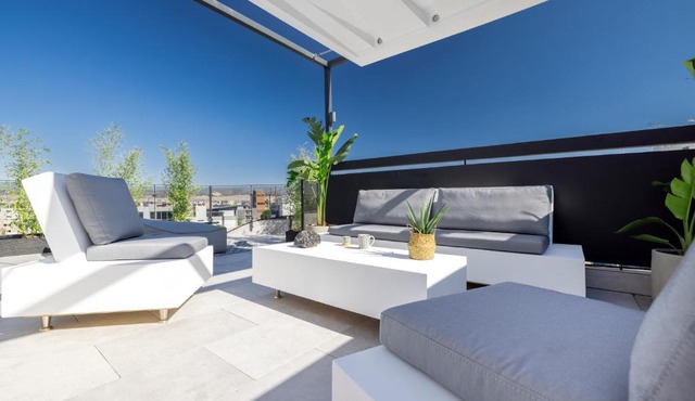 Live Your Myth in Thissio " Penthouse "