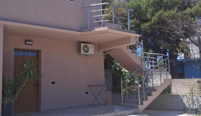 Lungomare Apartamete