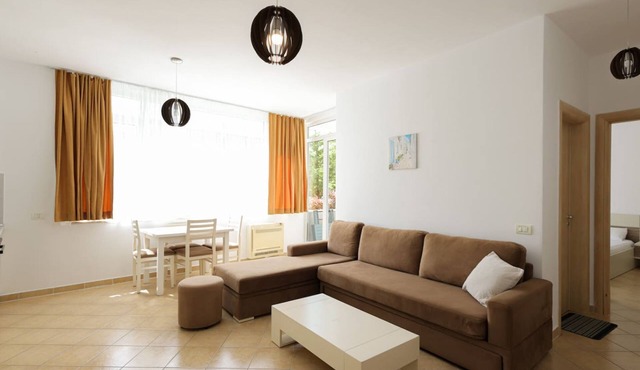 Lura Apartment 05 in Plazhi San Pietro