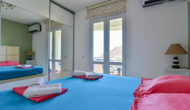 Lux apartment Donna Sofia Charming 2-bedroom apartment in Sveti Stefan