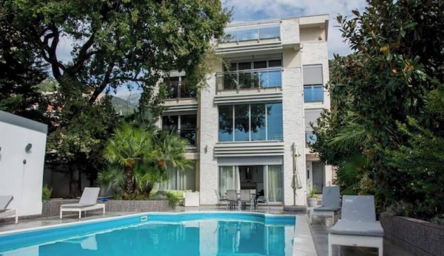 Lux Villa Ivan Budva