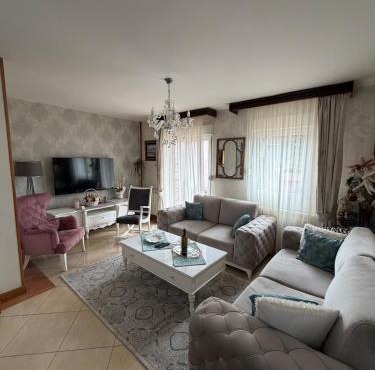 LuxHouseNiksic