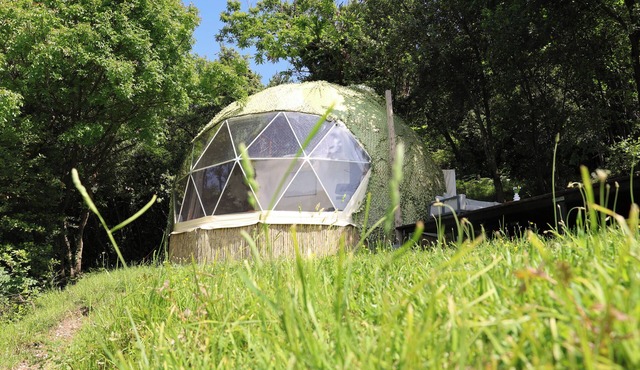 Luxurious Charming Glamping with Seaview in Kotor Bay and Chestnut Forest