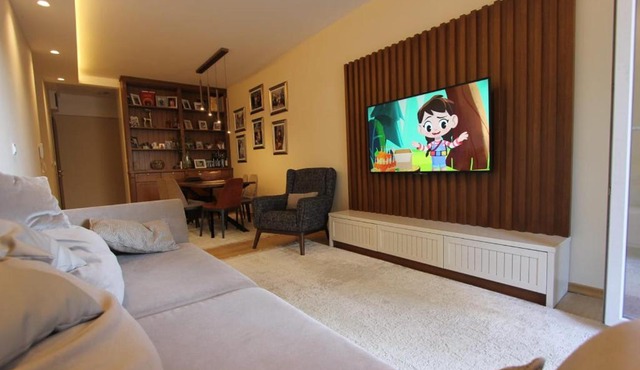 Luxurious Family Three Bedroom Apartment