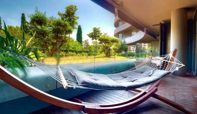 Luxurious Three - Bedroom Apartment Few Steps From Old Town in Budva