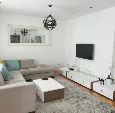 Luxury 2 Apartment
