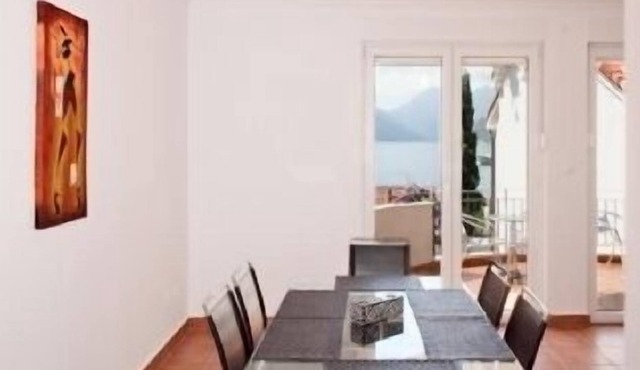 Luxury 2 bedroom apartment in Ljuta Kotor With Views Of the bay.