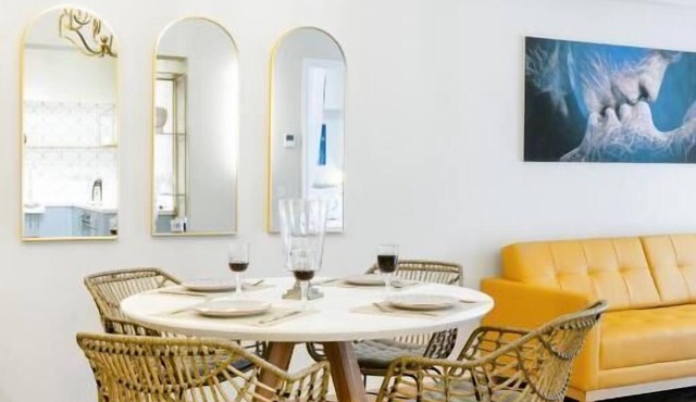 Luxury 4 by OTOTO in Thessaloniki