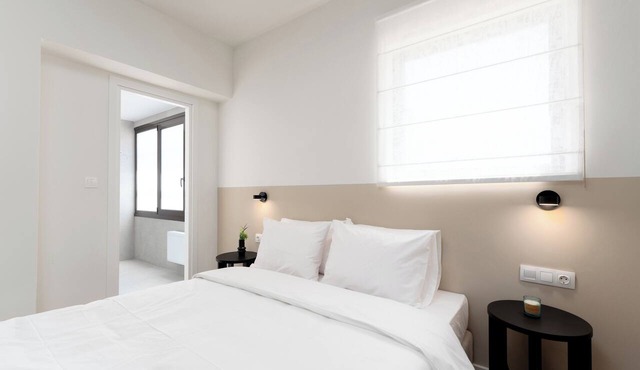 Luxury 4Bedrooms Stay in North Athens in Agia Paraskevi