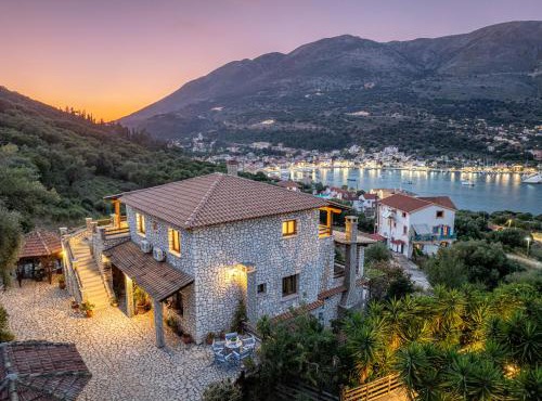 Luxury Stone Apartments in Agia Effimia
