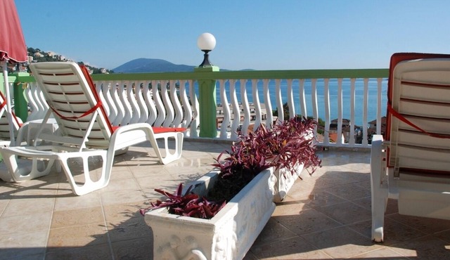 Luxury Studio With Sea View