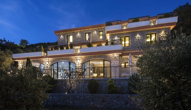 Luxury villa Gradina in Budva.