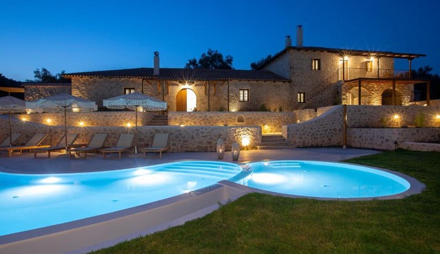 Luxury Villa Happynest