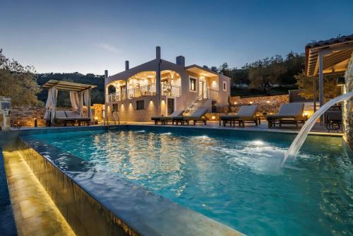 Luxury VILLA RAFAEL