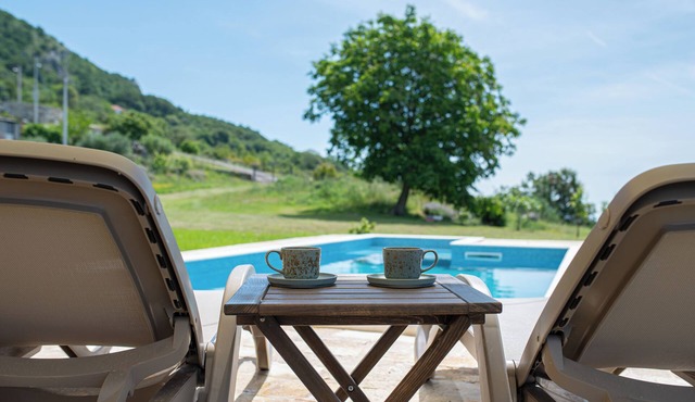 Luxury Villa with Private Pool & Sauna Peaceful Nature Escape