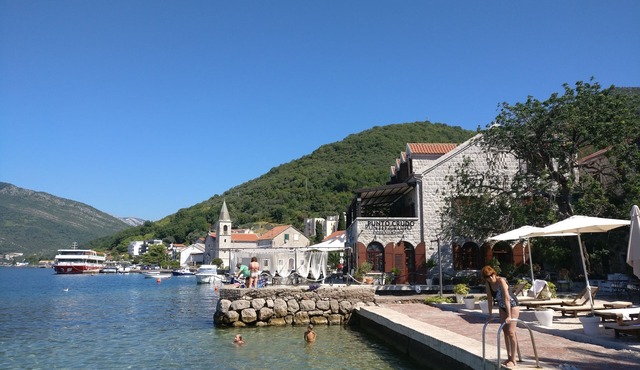 LuxuryPenthouse sea view pooll Ivy house Tivat