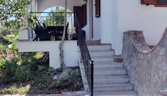 MAGNOLIA by AROKARIA APARTMENTS - 50 meters from the sea
