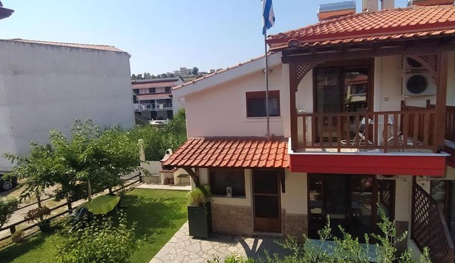 Maisonette In Paradisos 1 in Neos Marmaras