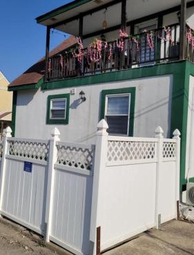 Malki's House Apartments in Livadi