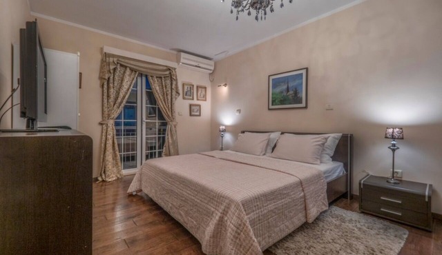 Marinero Apartments-Two bedroom Penthouse with Spa bath