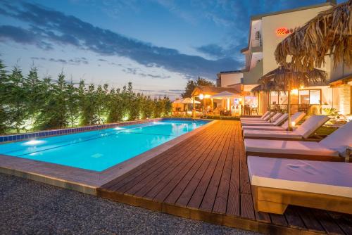 Maritina Apartments