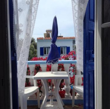 Meltemia Studio Samos near the beach in Kámpos