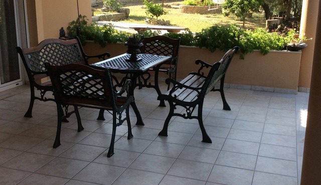 Menegata Family Home & Garden