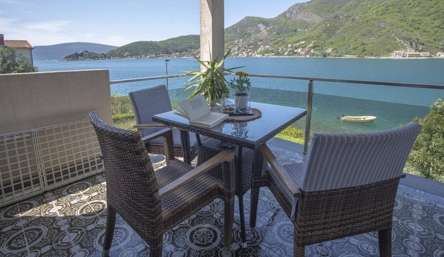 Mesmerizing Studio Flat near Kotor Bay in Tivat
