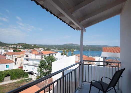 Meteoro 2 in Finikounta