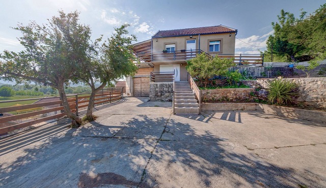 Modern 2BDR Holiday Home in Skadar lake vicinity