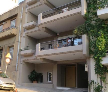 Modern apartment near Acropolis peaceful location.