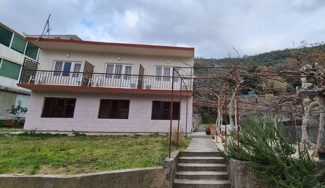 Montenegro Johnny`s Guesthouse - Rooms *** in Igalo