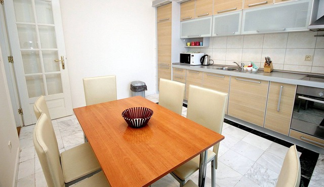 Montesan N3 3bedroom apartment with terrace and sea view