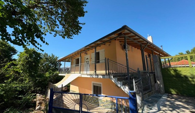 Mountain House Përmet