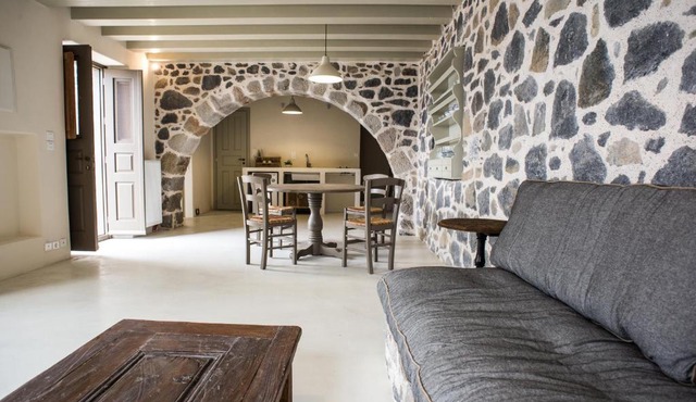 Moustafa Stone House in Nisyros