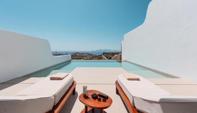 Muse οf Mykonos Luxury Suites