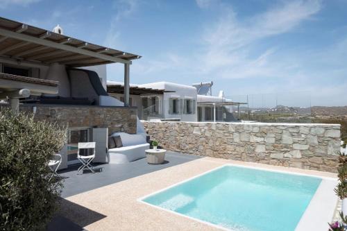 Mykonian Hills