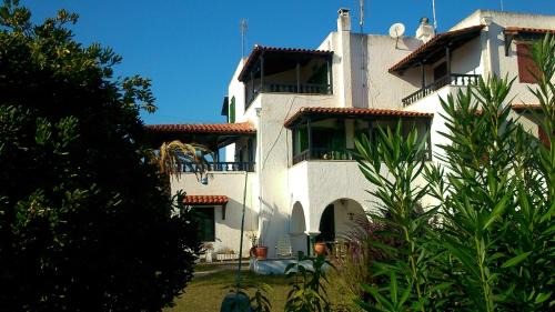 Mykoniatika Summer Resort Villas