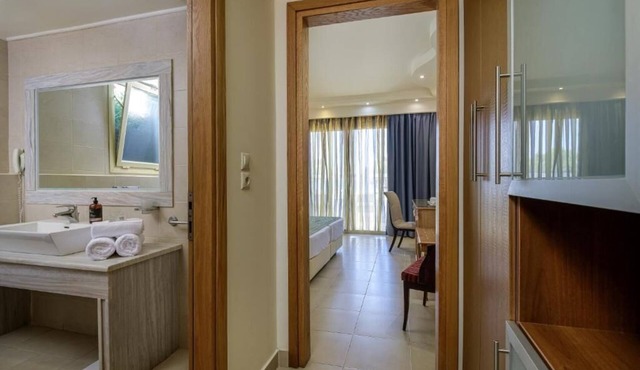 Natura Park Village Hotel & Spa in Kos