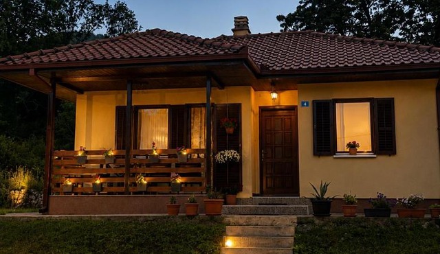 Nature escape cottage